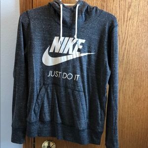 Nike pullover